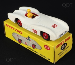 Dinky toys 237 mercedes benz racing car bb934