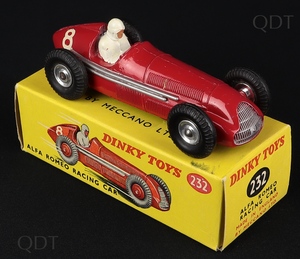 Dinky Toys 232 Alfa Romeo Racing Car - QDT
