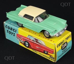 Corgi toys 214 ford thunderbird cc255