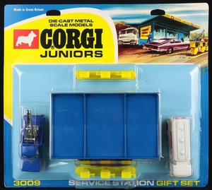 Corgi juniors 3009 service station gift set cc264
