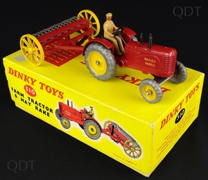 Dinky toys 310 farm tractor hay rake bb687