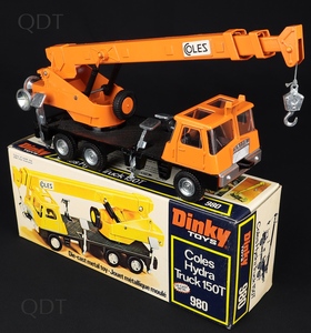 Dinky toys 980 coles hydra truck cc609