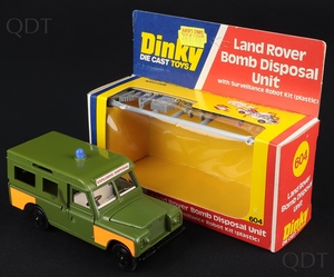 Dinky toys 604 landrover bomb disposal unit cc840