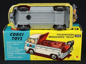 Corgi Toys 490 Volkswagen Breakdown Truck - QDT