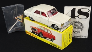 French dinky toys 1428 peugeot 304 cc972 front
