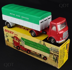Dinky toys 914 aec articulated lorry dd37 front