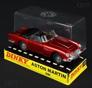 Dinky toys 110 aston martin db5 dd241 front