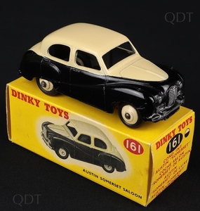 Dinky toys 161 austin somerset saloon black cream dd263 front