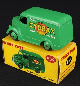 Dinky toys 454 trojan van cydrax dd385 back