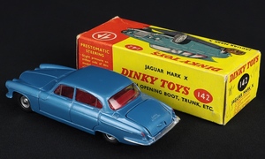 Dinky toys 142 mark x jaguar dd485 back