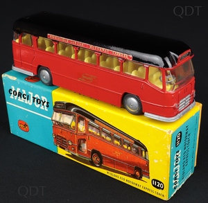 Corgi toys 1120 midland red motorway express coach dd528 front