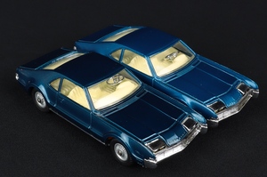 Corgi toys 264 oldsmobile toronado dd636 compare