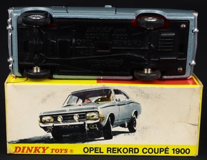 French dinky toys 1405d opel rekord coupe 1900 dd638 base