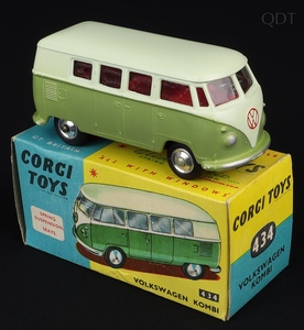 Corgi toys 434 volkswagen kombi dd655 front