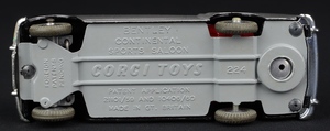 Corgi toys 224 bentley continental sports saloon dd660 base