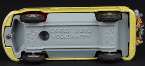 Corgi toys 490 volkswagen breakdown truck dd704 base