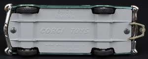 Corgi toys 245 buick riviera dd706 base
