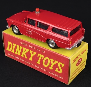 Dinky toys 257 canadian fire chief's car dd739 back