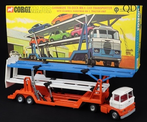 Corgi major toys 1146 carrimore tri deck transporter dd750 front