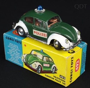 Corgi toys 492 vw european police car polizei dd805 front