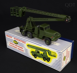 Dinky supertoys 667 missile servicing platform vehicle dd873 front