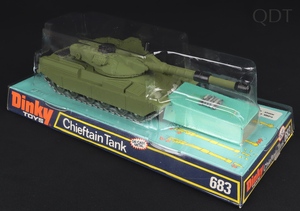 Dinky toys 683 chieftain tank dd874 front