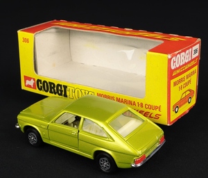 Corgi Toys 306 Morris Marina 1.8 Coupe - QDT