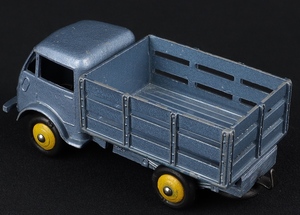 French dinky toys 25a ford livestock transporter dd905 back