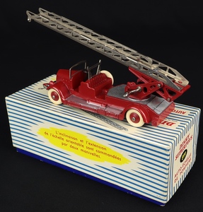 French dinky toys 899 fire engine delahaye dd909 back