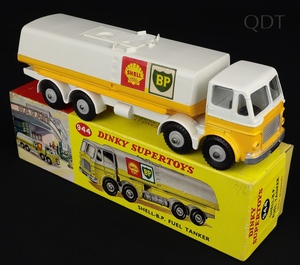 Dinky toys 944 shell bp fuel tanker dd910 front