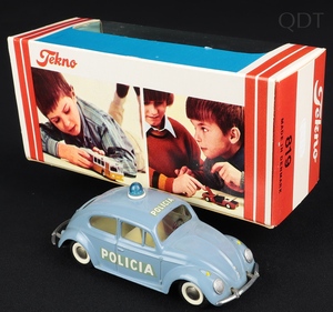 Tekno models 819 vw policia dd931 front