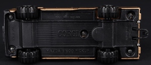 Corgi toys 264 incredible hulk dd950 base