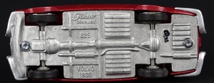 Tekno models 825 volvo p1800 dd957 base 1