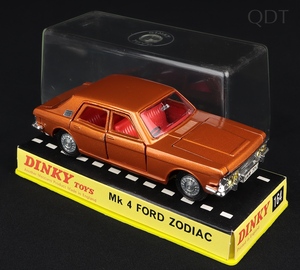 Dinky toys 164 ford zodiac mk 4 dd967 front