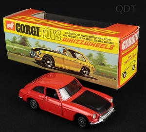 Corgi toys 378 mgcgt compition model ee76 front