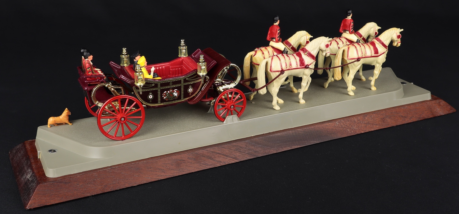 Corgi The 1902 State Landau Queens Silver Jubilee 1977 Qdt 8639