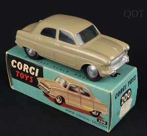 Corgi toys 200 ford consul saloon ee164 front