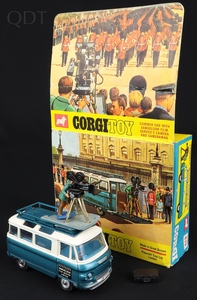 Corgi toys 479 commer mobile camera van samuelson's ee188 front