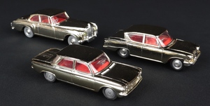 Corgi gift set 20 golden guinea ee194 cars