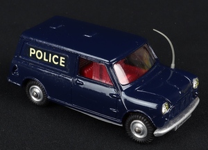 Corgi toys 448 bmc mini police van tracker dog ee266 car