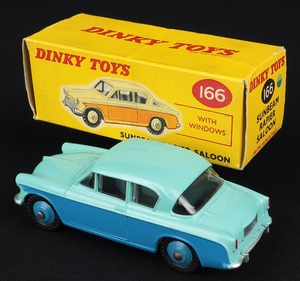 Dinky toys 166 sunbeam rapier saloon ee288 back