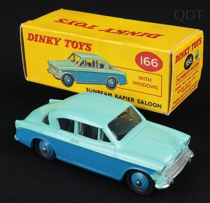 Dinky toys 166 sunbeam rapier saloon ee288 front