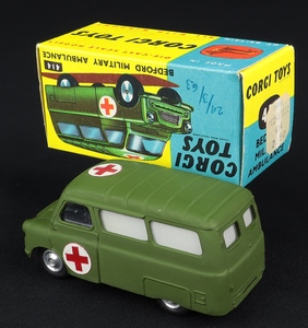 Corgi toys 414 bedford military ambulance ee304 back