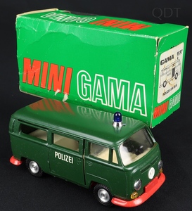 Gama models 9597 vw bus polizei ee386 front