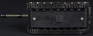 Dinky toys 692 leopard tank ee400 base