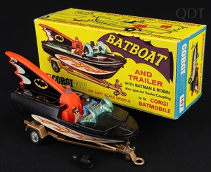 Corgi toys 107 batboat trailer ee405 front