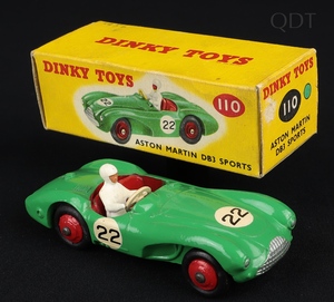 Dinky toys 110 aston martin db3 sports car ee420 front