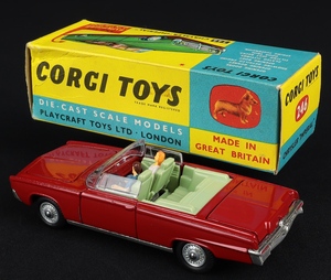 Corgi Toys 246 Chrysler Imperial - QDT