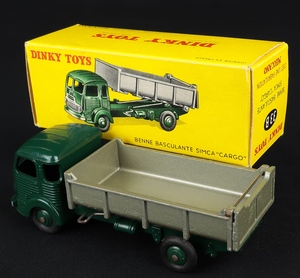 French dinky toys 33b simca cargo truck ee447 back