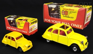 Corgi toys 272 james bond 2cv citroen corgi junior ee456 front